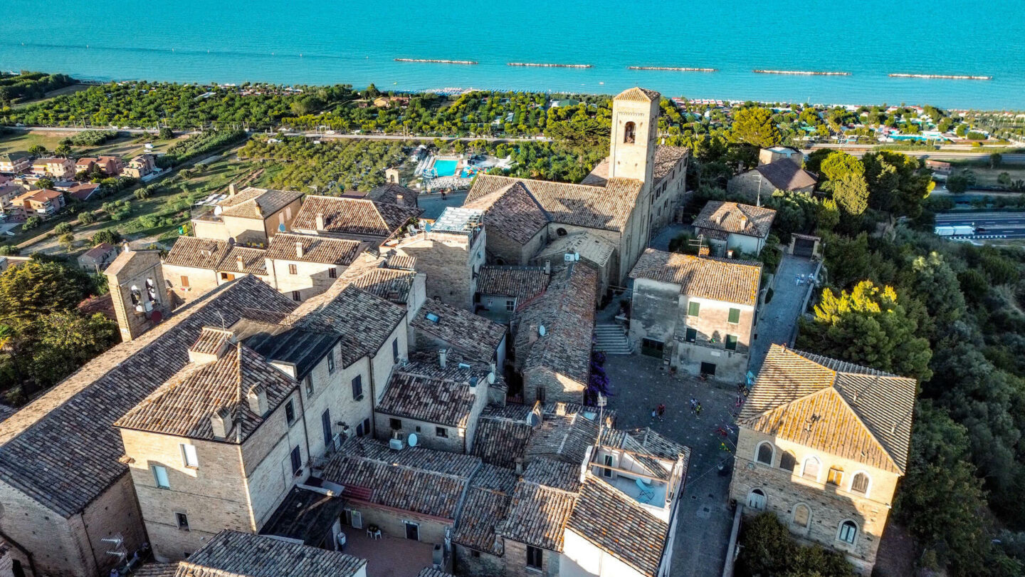 COVER - BORGO MEDIEVALE TORRE DI PALME